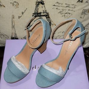 Madden girl Denim platform